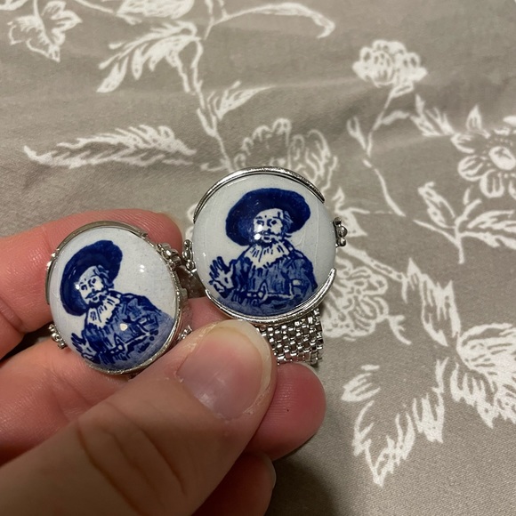 SWANK Other - Vintage Delf Blue Cufflinks ⭐️